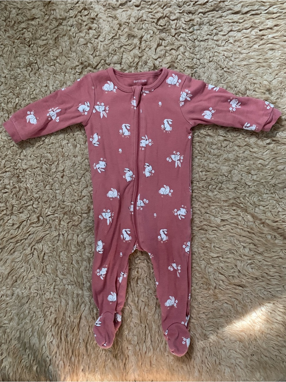 ✨ (5 for $20) Petit Lem Mauve-Pink Bunny Print Footie